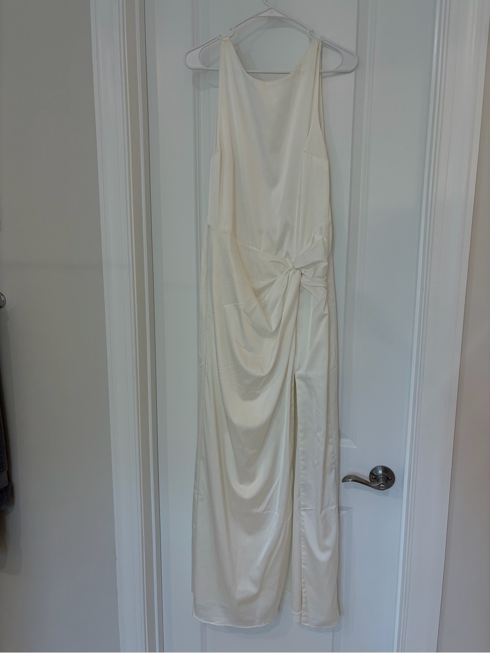 Abercrombie & Fitch Ivory Satin Knot-Detail Maxi Dress